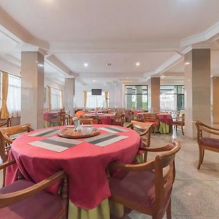 Hotel Ayong Linggarjati Kuningan Mitra Reddoorz Zewnętrze zdjęcie